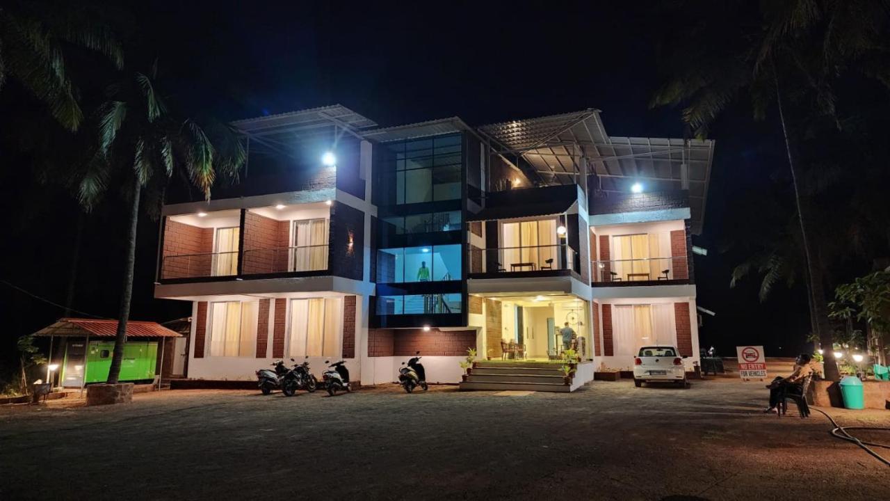 Coastal Bay Beach Resort Harnai Exterior foto