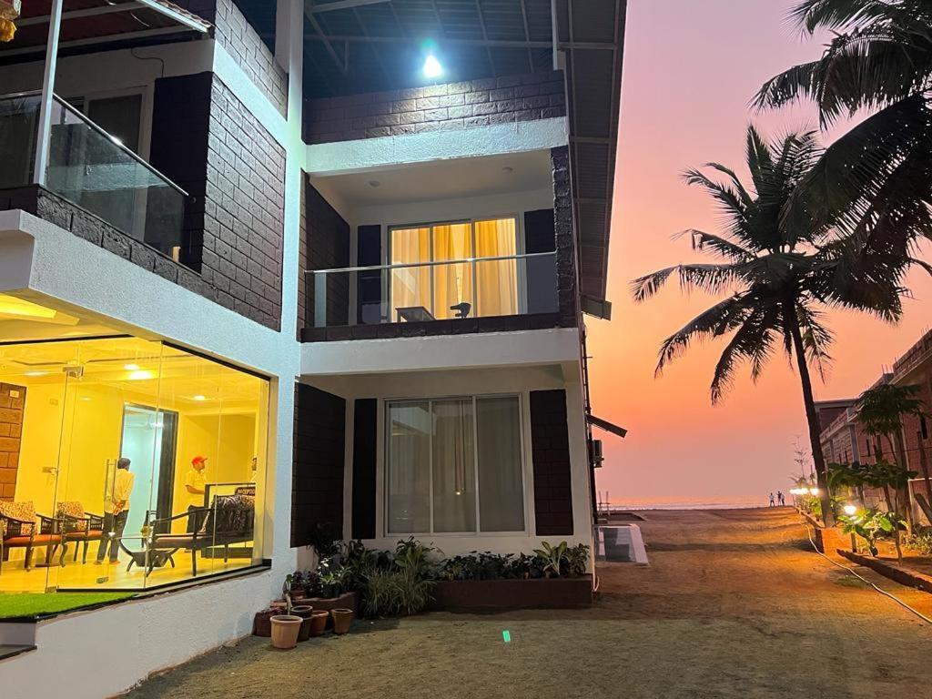 Coastal Bay Beach Resort Harnai Exterior foto